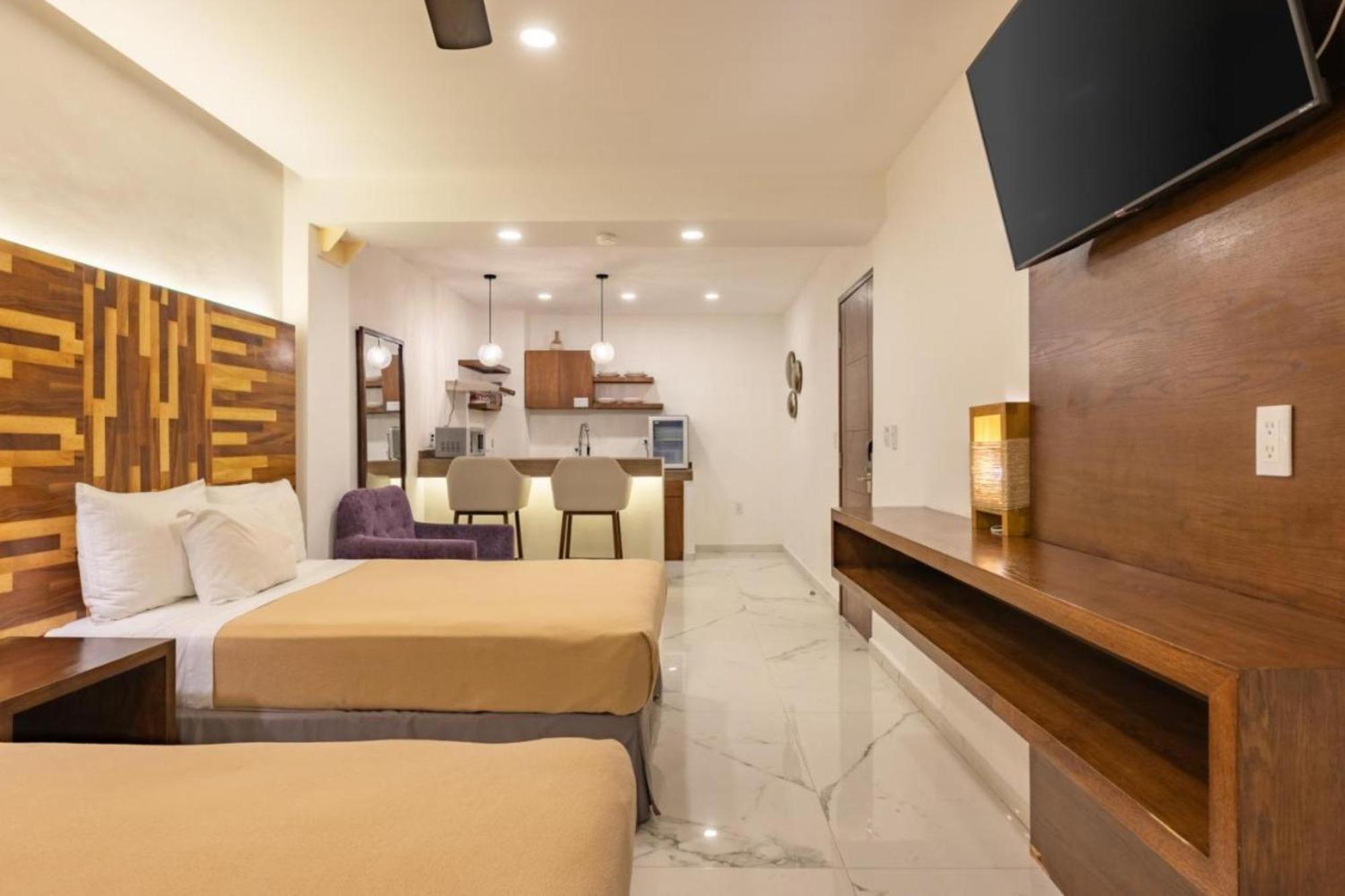 Collection O Hotel Marvic ปลายาเดลการ์เมน ภายนอก รูปภาพ