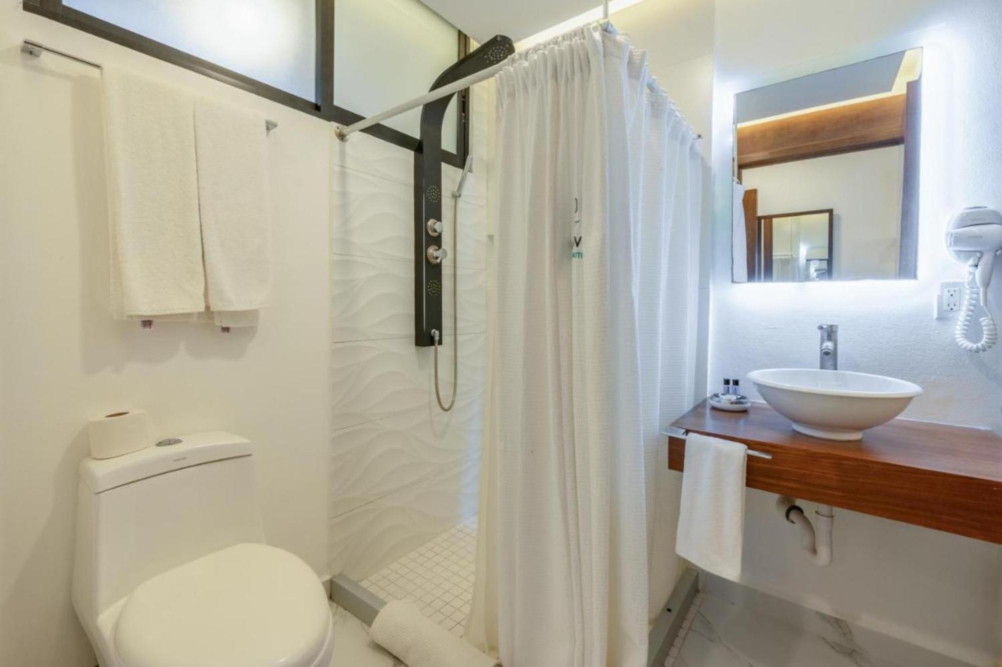 Collection O Hotel Marvic ปลายาเดลการ์เมน ภายนอก รูปภาพ